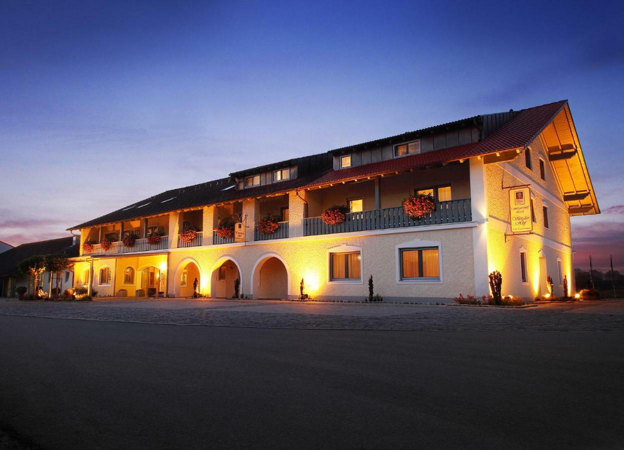 Vilstaler Hof Landgasthof & Hotel Rottersdorf ภายนอก รูปภาพ