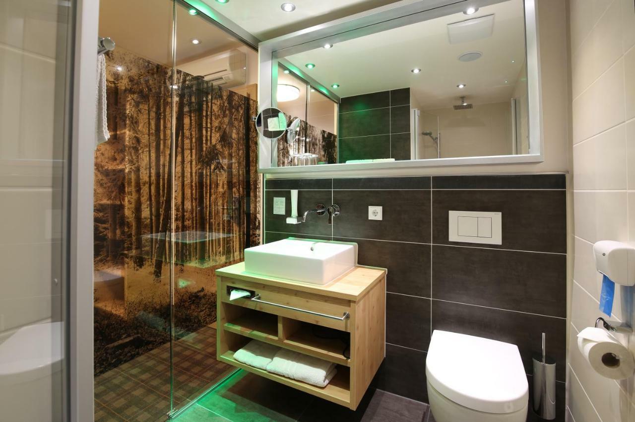Vilstaler Hof Landgasthof & Hotel Rottersdorf ภายนอก รูปภาพ