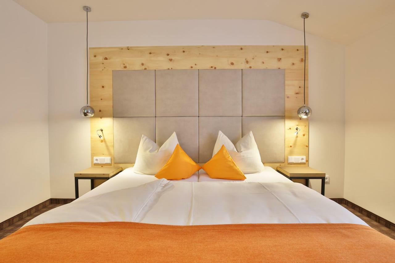 Vilstaler Hof Landgasthof & Hotel Rottersdorf ภายนอก รูปภาพ